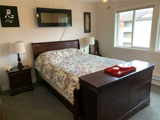 4 of 24 - 8149 Edmund St, Crofton, BC