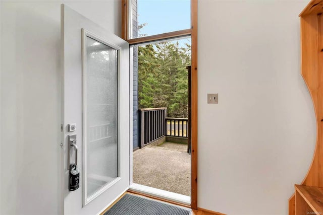 4 of 59 - 3140 Commodore Way, Gabriola Island, BC