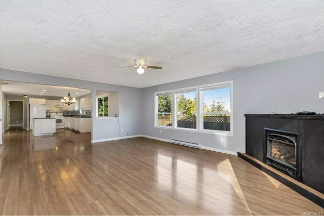 5 of 41 - 8011 Vye Rd, Crofton, BC