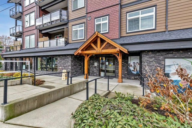 3 of 32 - 1533 Joan Ave 303, Crofton, BC