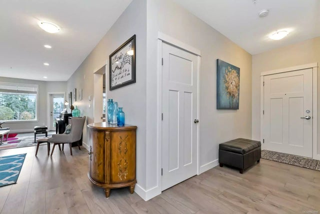 4 of 32 - 1533 Joan Ave 303, Crofton, BC