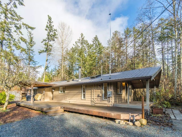 2 of 21 - 1050 Mcclay Way, Gabriola Island, BC