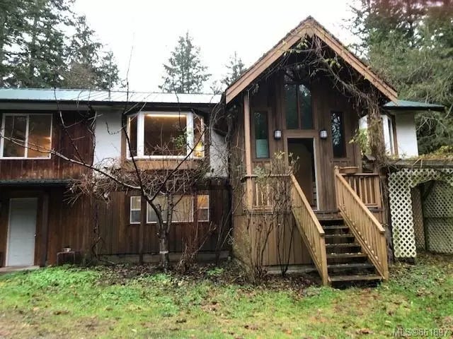1 of 18 - 3290 South Rd, Gabriola Island, BC