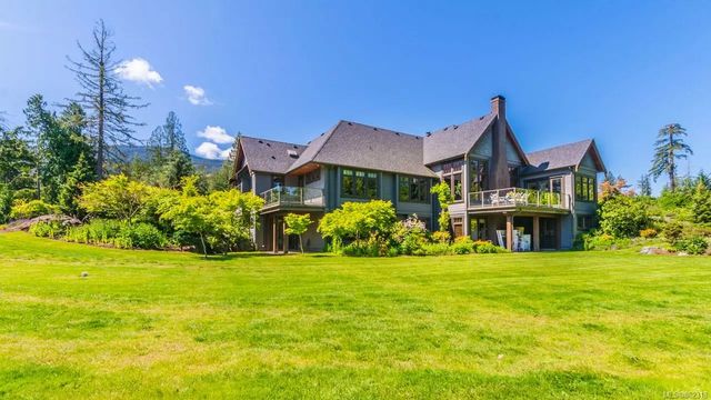 4 of 46 - 2920 Meadow Dr, Nanaimo, BC
