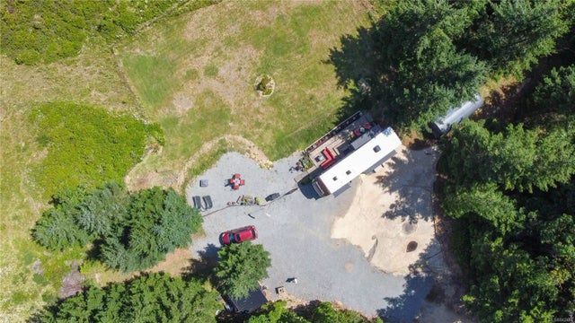 2 of 19 - 1886 Seymour Rd, Gabriola Island, BC