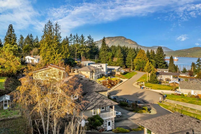 3 of 23 - 4556 Royal Island Terr, Cowichan Bay, BC