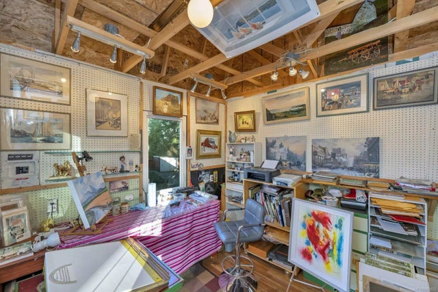 3 of 31 - 1587 Cowichan Bay Rd, Cowichan Bay, BC