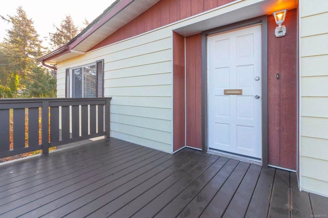 3 of 19 - 70 Cooper Rd 29, View Royal, BC