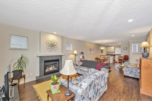 2 of 32 - 1511 Regatta Pl, Cowichan Bay, BC