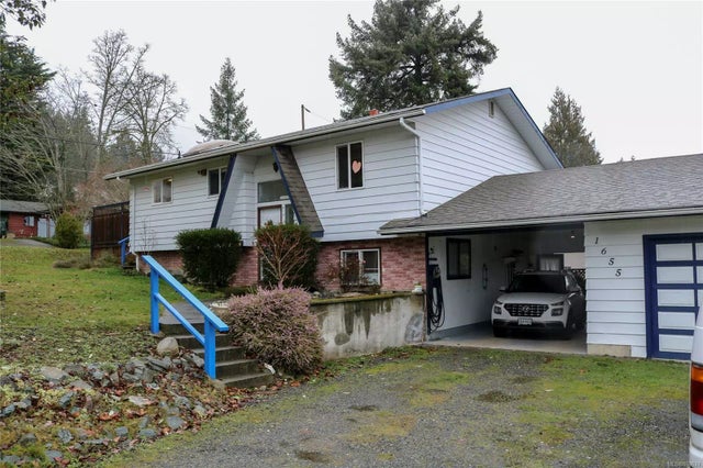 1 of 33 - 1655 Coronation St, Crofton, BC