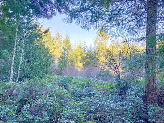 4 of 40 - 605 Dole Rd, Gabriola Island, BC