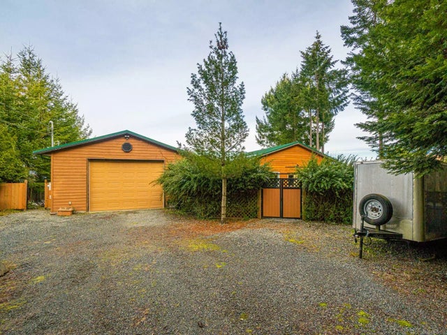 3 of 40 - 1460 Wild Cherry Terr, Gabriola Island, BC