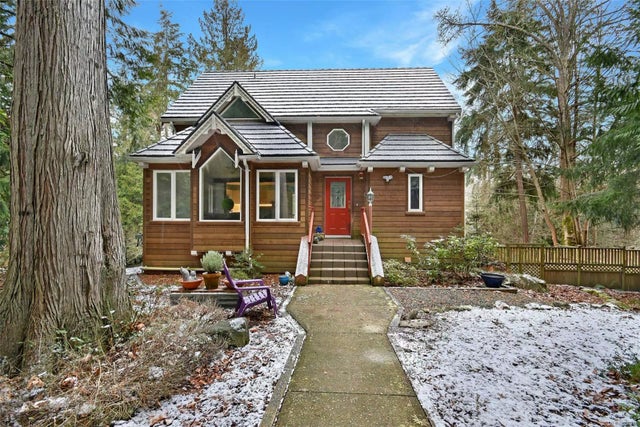 1 of 50 - 948 Canso Rd, Gabriola Island, BC