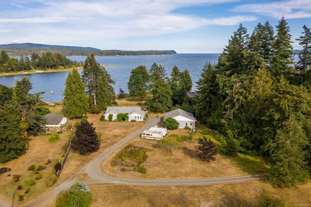 1 of 18 - 291 Stern Rd, Fanny Bay, BC