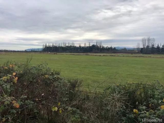 1 of 6 - 1331 Tzouhalem Rd, Cowichan Bay, BC