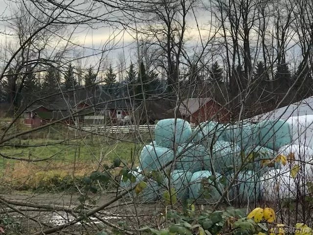 4 of 6 - 1331 Tzouhalem Rd, Cowichan Bay, BC