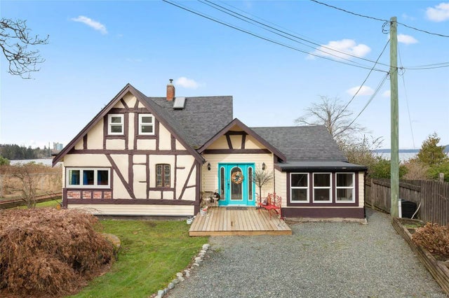 1 of 35 - 8065 Vye Rd, Crofton, BC