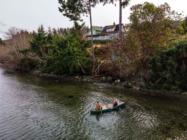 4 of 35 - 8065 Vye Rd, Crofton, BC