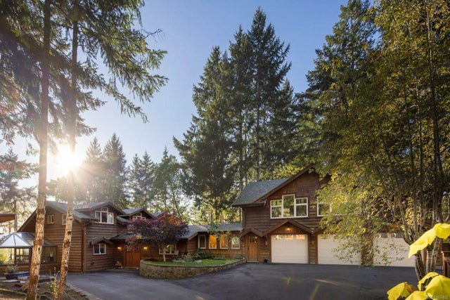 1 of 25 - 8150 Sa-seen-os Cres, Youbou, BC