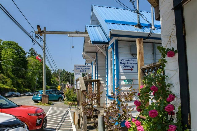 5 of 6 - 1715 Cowichan Bay Rd, Cowichan Bay, BC