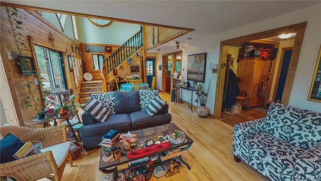 3 of 30 - 877 Sharie Dr, Gabriola Island, BC