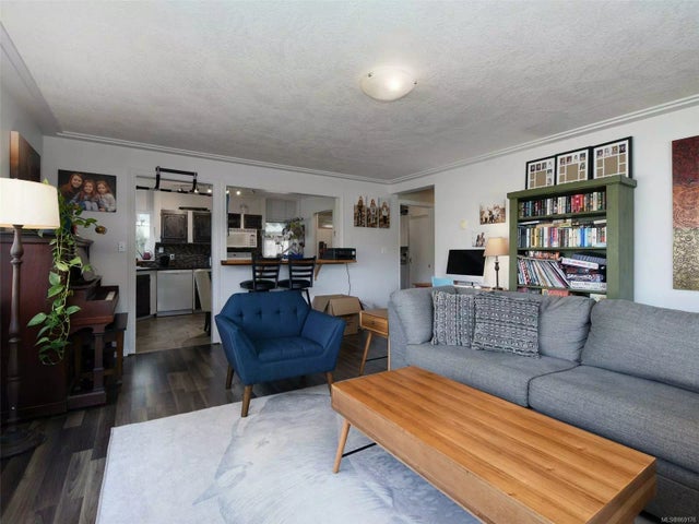 4 of 22 - 541 West Bay Terr, Esquimalt, BC