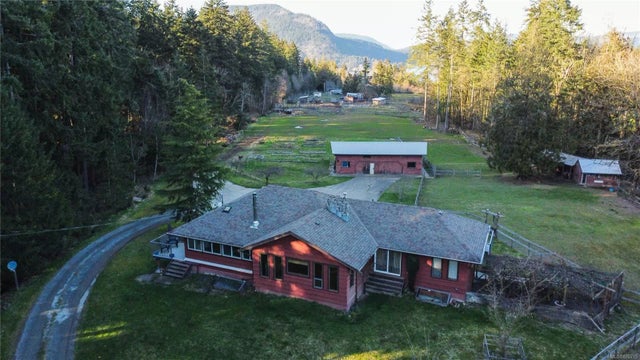 1 of 23 - 1469 Cherry Point Rd, Cowichan Bay, BC