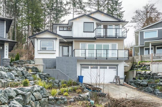 1 of 48 - 4619 Mallard Way, Cowichan Bay, BC