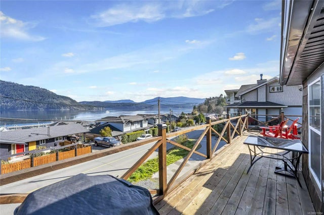 3 of 23 - 1722 Wilmot Rd, Cowichan Bay, BC