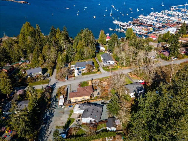 1 of 31 - 1820 Pritchard Rd, Cowichan Bay, BC