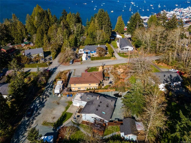 2 of 31 - 1820 Pritchard Rd, Cowichan Bay, BC