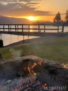 1 of 43 - 10568 Willow Rd, Youbou, BC