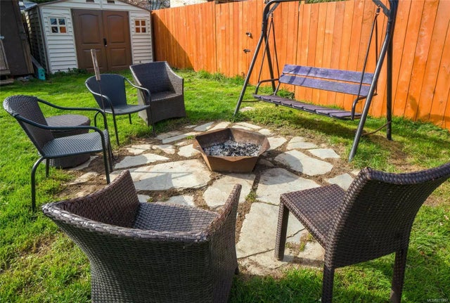 3 of 28 - 1559 Robert St, Crofton, BC