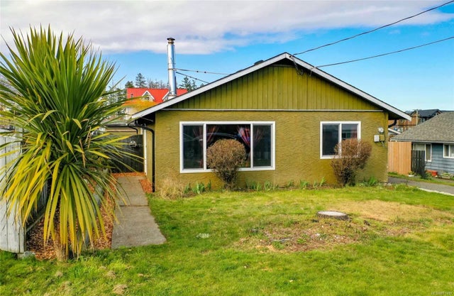 4 of 28 - 1559 Robert St, Crofton, BC