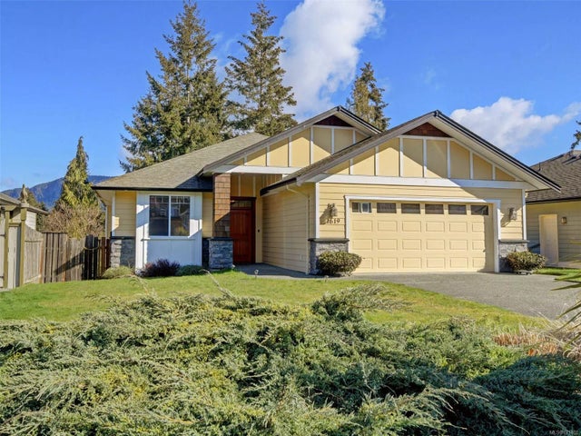1 of 30 - 1619 Simon Pl, Cowichan Bay, BC
