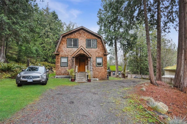 1 of 46 - 881 Christine Close, Gabriola Island, BC