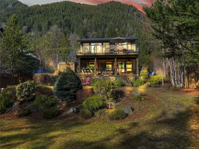 1 of 41 - 9376 Creekside Dr, Youbou, BC
