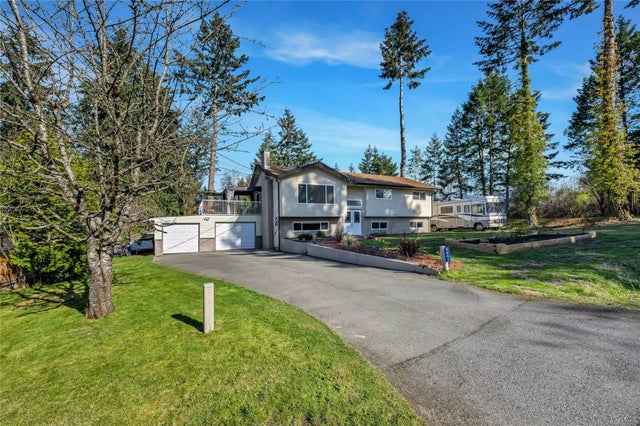 1 of 33 - 4601 George Rd, Cowichan Bay, BC