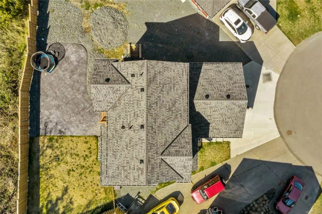 2 of 40 - 1711 Chaplin St 6, Crofton, BC