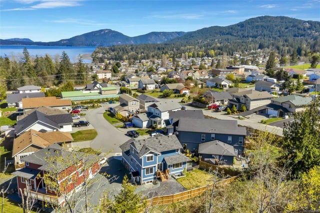 3 of 40 - 1711 Chaplin St 6, Crofton, BC