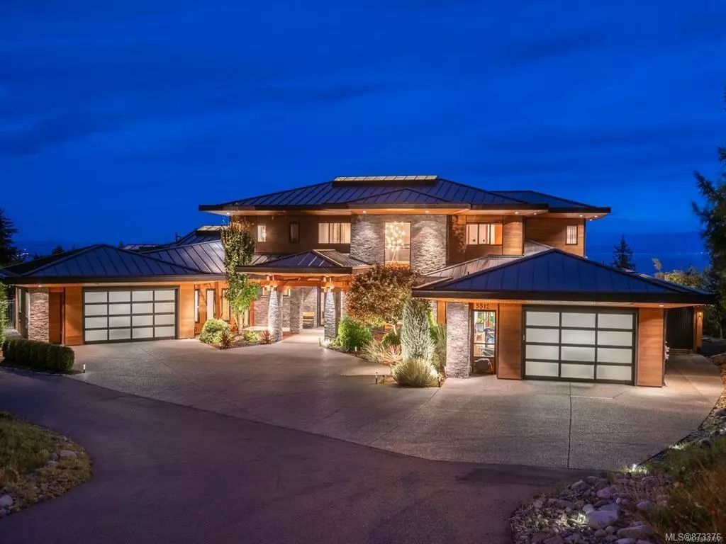 5512 Hiquebran Rd, Nanaimo