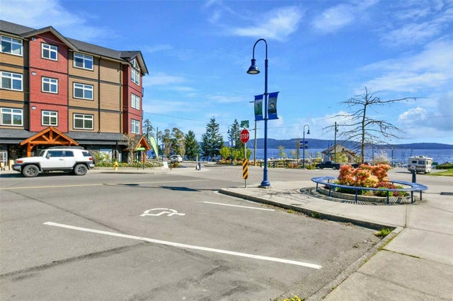 2 of 27 - 1533 Joan Ave 204, Crofton, BC