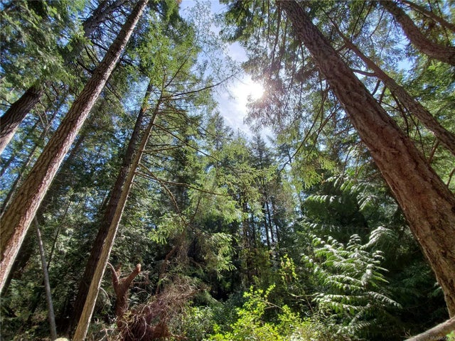 1 of 13 - Lt 26 Berg Rd, Gabriola Island, BC