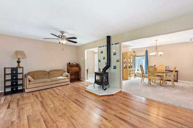 4 of 41 - 169 Michael Pl, Fanny Bay, BC