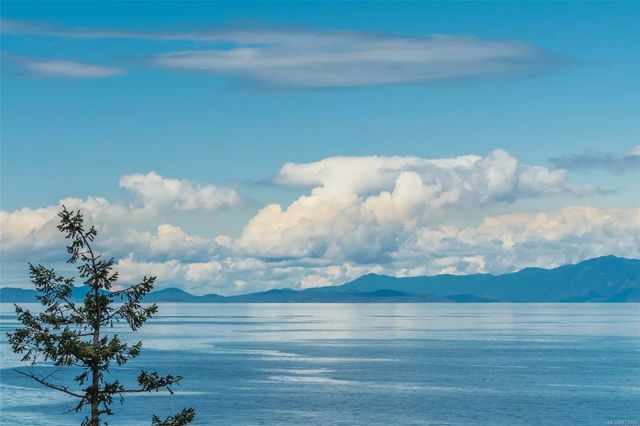4 of 84 - 4850 Shorecliff Pt, Nanaimo, BC