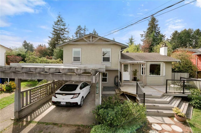 1 of 30 - 1720 Glen Rd, Cowichan Bay, BC