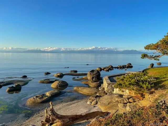 4 of 77 - 166 Decourcy Dr, Gabriola Island, BC