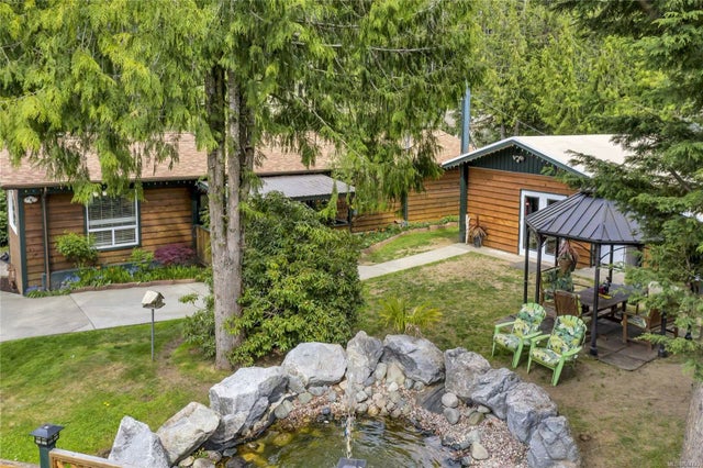 2 of 35 - 1607 Cowichan Bay Rd, Cowichan Bay, BC