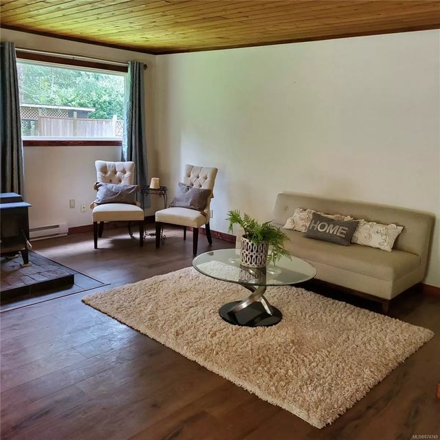 4 of 35 - 7825 Little Way, Fanny Bay, BC