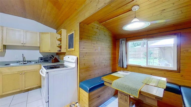 3 of 32 - 1016 Dirksen Rd, Gabriola Island, BC